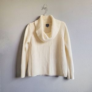 ColourWorks Cream/White Scoop Neck Sweater size M